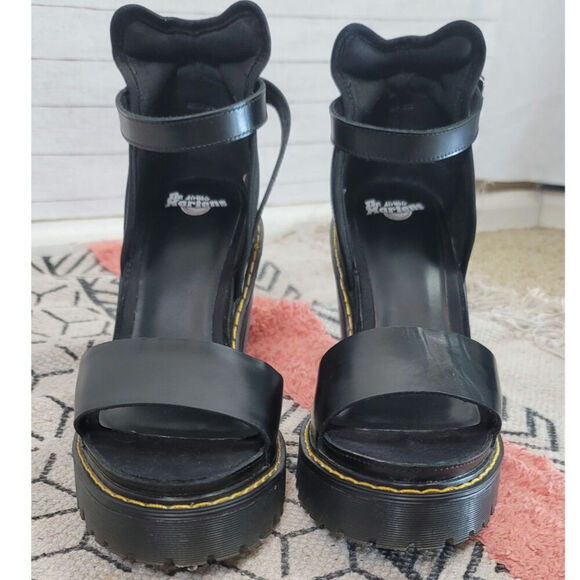 DR. MARTEN'S MEDEA PLATFORM SANDAL IN BLACK, SZ 9 - Picture 4 of 15